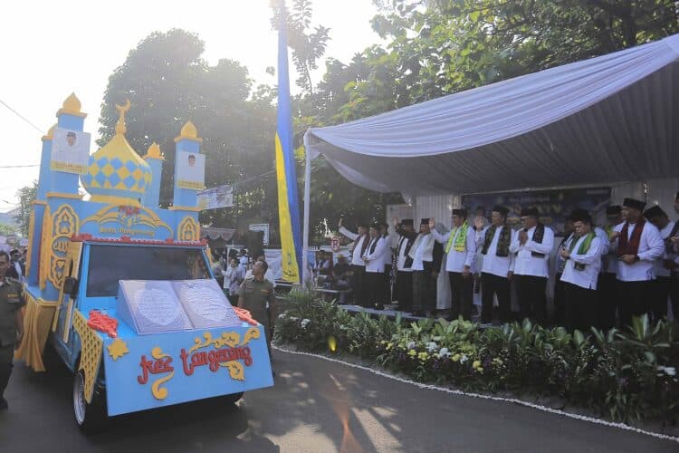 Warga Unjuk Kreativitas di Pawai Taaruf MTQ XXIV, Sachrudin Tekankan Pentingnya Spirit Religius