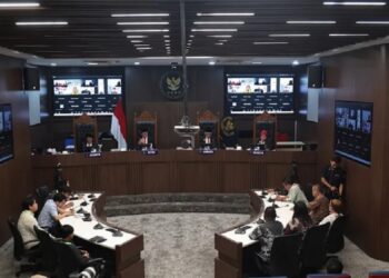 Pakai Jet Pribadi 59 Kali, Lima Komisioner KPU Disanksi