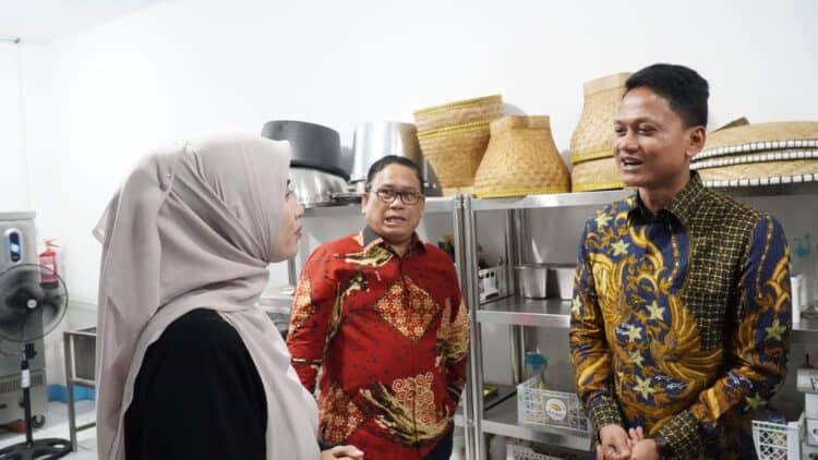 Wakil Bupati Lebak Studi Tiru Pengelolaan MBG ke Pandeglang