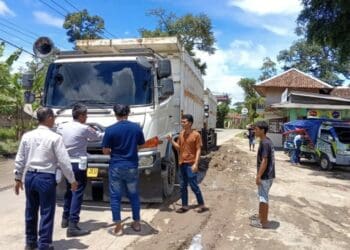 Sanksi Tegas Menanti Jika Truk Tambang di Lebak Beraktivitas di Luar Jam Operasional