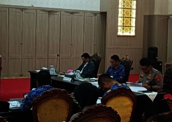 Rapat Koordinasi (Rakor) bersama Menteri Dalam Negeri (Mendagri) Tito Karnavian, secara virtual bersama seluruh Pemda, Senin (1/12/2025). (ISTIMEWA)