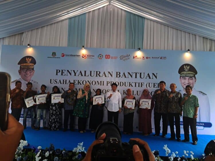 Bank Banten salurkan Bansos senilai Rp24 Miliar, yang disalurkan kepada ribuan penerima manfaat. (ISTIMEWA)