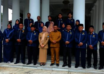 Jajaran Pengurus Baznas Kabupaten Serang, foto bersama usai audiensi dengan Bupati dan Wakil Bupati. (ISTIMEWA)