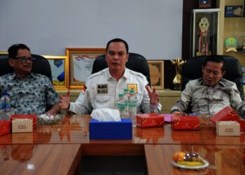Walikota Serang, Budi Rustandi (tengah). (ISTIMEWA)