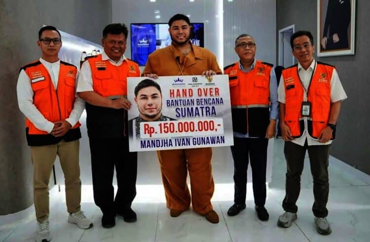 Ivan Gunawan Salurkan Donasi Rp 150 Juta untuk Korban Bencana Alam Sumatera