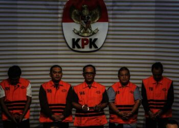Terima Rp5,2 M, Bupati Lampung Tengah Tersangka Suap dan Gratifikasi