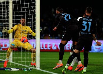 Napoli ke Perempat Final Coppa Italia Lewat Adu Penalti