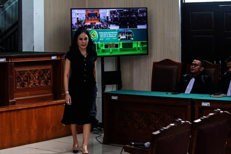 Nikita Mirzani Punya Waktu 14 hari Untuk Berkalkulasi