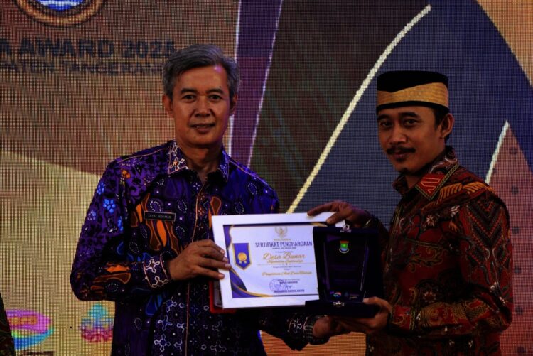 9 Desa Terbaik Raih Penghargaan DPMPD Kabupaten Tangerang