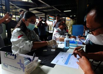 Tes Urine di Terminal Pondok Cabe, Puluhan Sopir Bus Negatif Narkoba