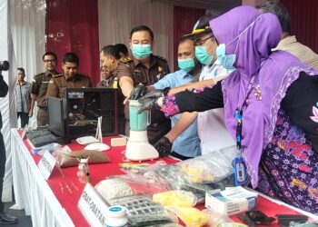 Kejari Kabupaten Tangerang Musnahkan 13.214 Tramadol dan Hexymer