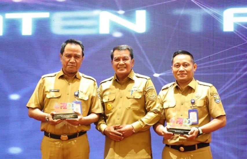 Dinas Perumahan, Permukiman dan Pemakaman Kabupaten Tangerang Raih Penghargaan Retribusi Digital Terbaik 2025