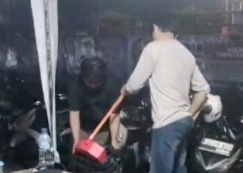 Terciduk Buang Sampah Sembarangan, 48 Warga Tangsel Diberi Sanksi