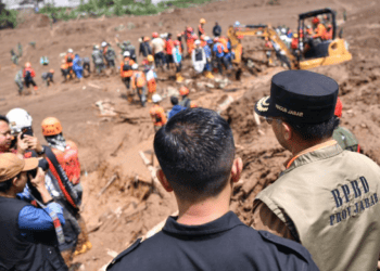 Basarnas: 61 Korban Masih Tertimbun Longsor, 29 Jenazah Dievakuasi