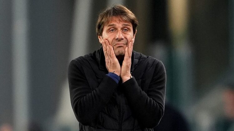 Napoli vs Chelsea, Laga Emosional Conte