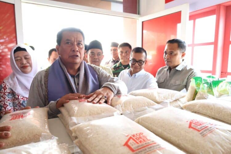 Bupati Tangerang Resmikan Koperasi Merah Putih Curug Kulon