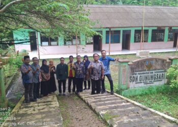 Dinas Pendidikan dan Kebudayaan (Dindikbud) Kabupaten Serang, akan segera menutup Sekolah Dasar Negeri (SDN) Gunungsari 2. Karena, saat ini hanya memiliki sebanyak 6 siswa. (ISTIMEWA)