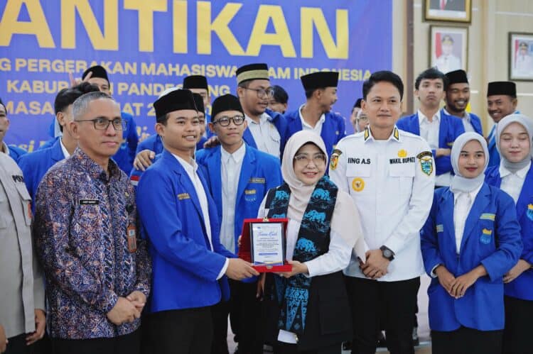 PELANTIKAN – Pengurus Cabang PMII Kabupaten Pandeglang, dilantik dan dikukuhkan di Aula Pendopo Bupati Pandeglang, Kamis (29/1/2026). (ISTIMEWA)