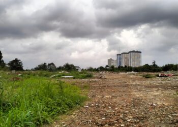 Aktivitas Pembakaran Sampah Ilegal di Seberang Puspemkot Tangsel Diselidiki