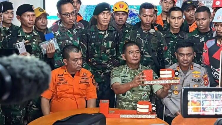 Black Box Pesawat ATR 42-500 Ditemukan