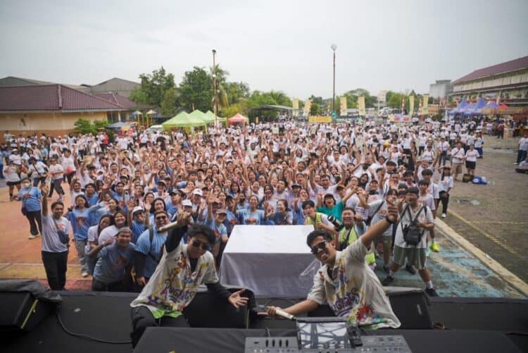 BTB Color Walk Meriahkan HUT ke-114 Boen Tek Bio dan Dies Natalis UBD