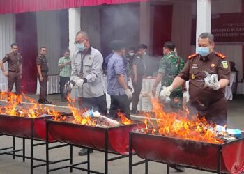 Kejari Kabupaten Tangerang Musnahkan Ribuan Narkoba dan Obat Ilegal