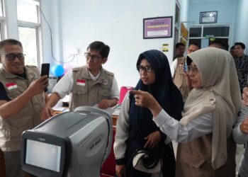 Bupati Pandeglang Raden Dewi Setiani, hadiri Peringatan Hari Kanker Sedunia tingkat Kabupaten Pandeglang, yang digelar di Kecamatan Mekarjaya, Kamis (5/2/2026). (ISTIMEWA)