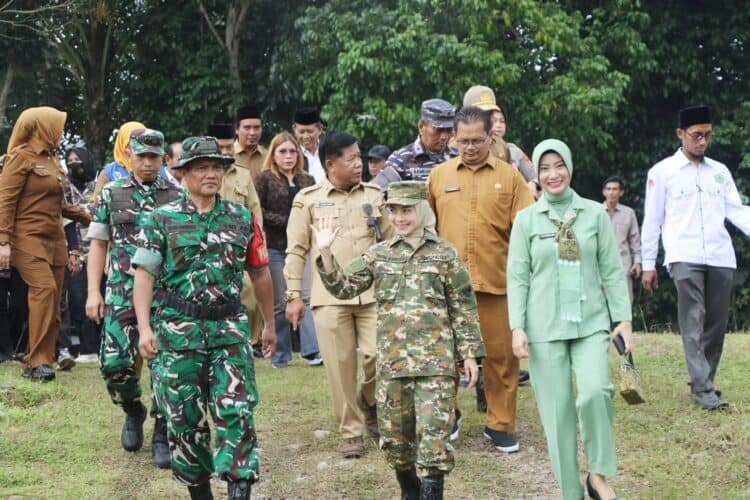 Bupati Ratu Zakiyah, hadiri pembukaan TMMD di Kabupaten Serang, Senin (10/2/2026). (ISTIMEWA)