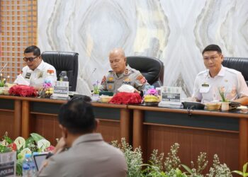 Kapolda Banten menghadiri Rapat Koordinasi Kesiapan Memasuki Bulan Ramadan 2026, di Ruang Rapat Utama (Rupatama) Kepolisian Daerah Banten, Jl Syeh Nawawi Al Bantani, Banjarsari, Kecamatan Cipocok Jaya, Kota Serang, Rabu (18/2/2026). (ISTIMEWA)