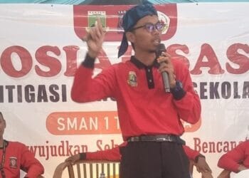Anggota Taruna Siaga Bencana (Tagana) Kabupaten Serang, Amin Nazili, mengeluhkan soal insentif sepanjang tahun 2025 yang tidak pernah diterimanya.  (ISTIMEWA)