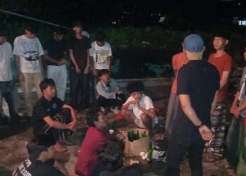 Asyik Pesta Minuman Keras di Ciputat, 12 Remaja Diamankan