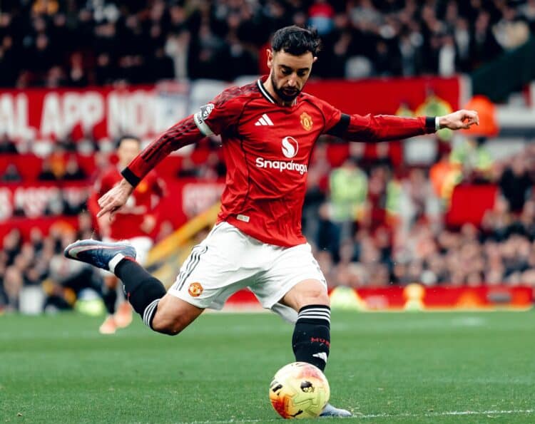 Jaga Momentum, Manchester United Menang Beruntun