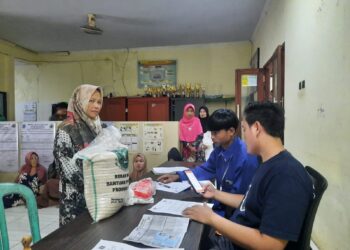 Mahasiswa FISIP Untirta Kunjungi Komunitas Peduli Sungai Banten