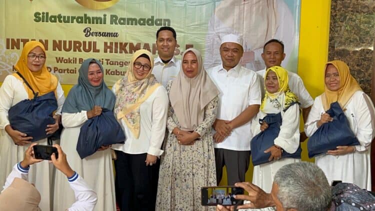 Ketua DPRD Kabupaten Tangerang Sapa 600 Kader dan Santuni Janda