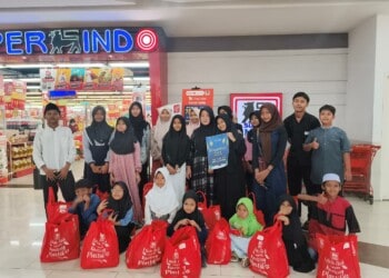 Citiplaza Kutabumi Ajak Anak Yatim Belanja dan Buka Puasa Bersama