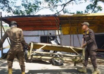 18 Bangunan Liar di Pakuhaji Ditertibkan Satpol PP