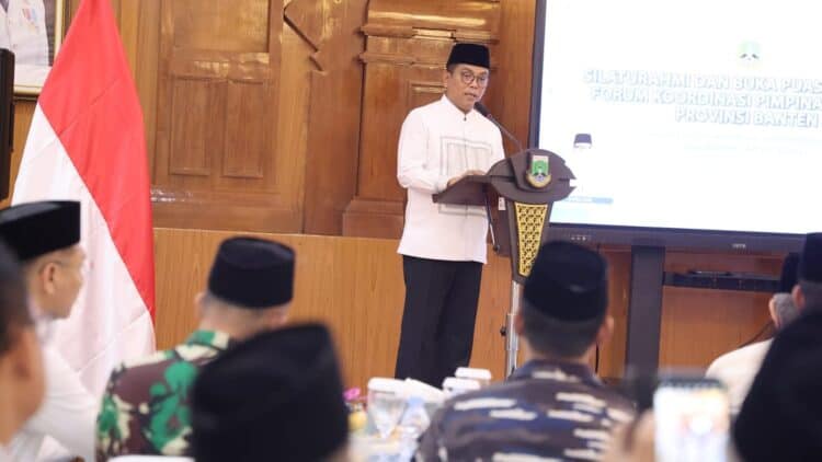 MENYAMPAIKAN PESAN : Gubernur Andra Soni menyampaikan pesan terkait pengamanan arus mudik Lebaran 2026. (ISTIMEWA)