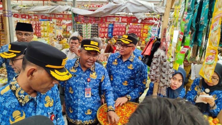 Tim Saber Pelanggaran Pangan Provinsi Banten Sidak Pasar, Pastikan Harga Aman