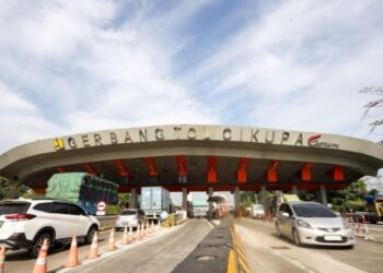 1,1 Juta Kendaraan Padati Tol Tangerang–Merak, Arus ke Pelabuhan Naik 128%