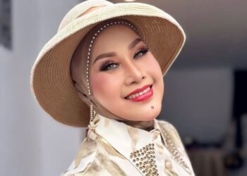 Di Usia 74 Tahun, Elvy Sukaesih Tiba-tiba Kepengin Punya Anak Lagi