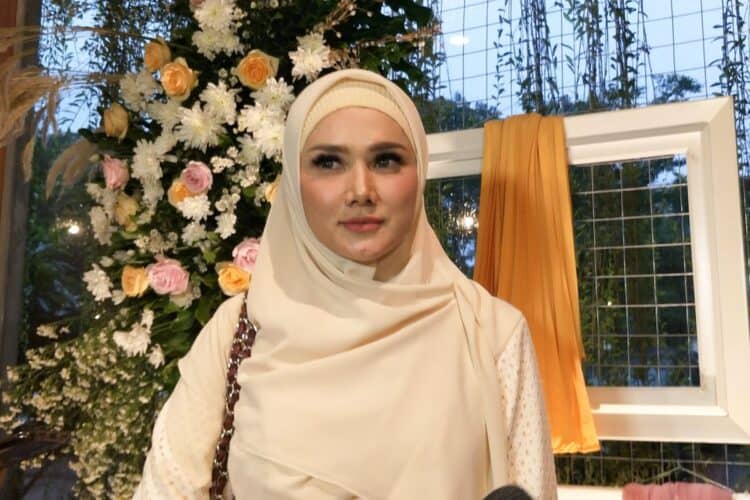 Dituding Berikan Pernyataan Sudutkan Profesi Guru, Mulan Jameela Bantah Keras