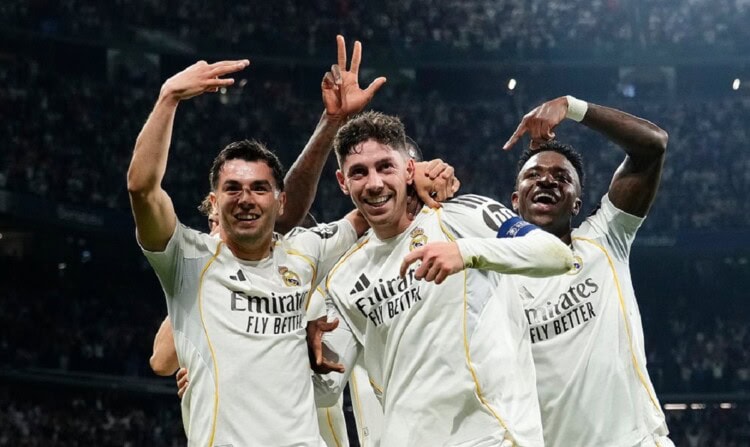 Hattrick Valverde Bawa Real Madrid Kalahkan Manchester City