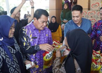 Sinar Mas Land Gelar Bazar Minyak Goreng Murah Untuk 7.500 Warga