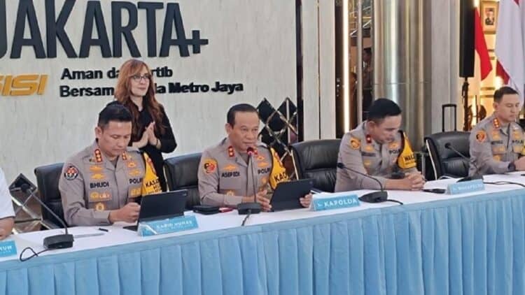 MK Nyatakan Aturan Pensiun DPR Inkonstitusional Bersyarat