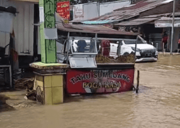 Diguyur Hujan Deras, Sebagian Wilayah Tigaraksa Direndam Banjir
