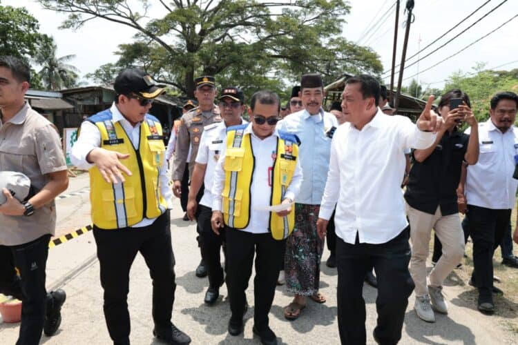 Perbaikan Permanen Dimulai, Jalan Pakuhaji–Sepatan dan Cituis–Jati Gintung Dibenahi