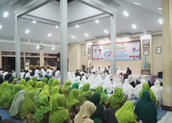 Pemkab Pandeglang menggelar istighosah dan doa bersama, sebagai rangkaian HUT Ke - 152 Kabupaten Pandeglang. (ISTIMEWA)