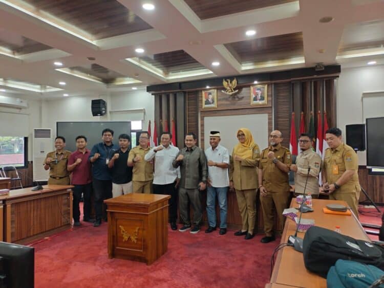 Kabel Internet Semrawut di Kabupaten Tangerang Disorot DPRD, Dorong Penataan hingga Sistem Bawah Tanah