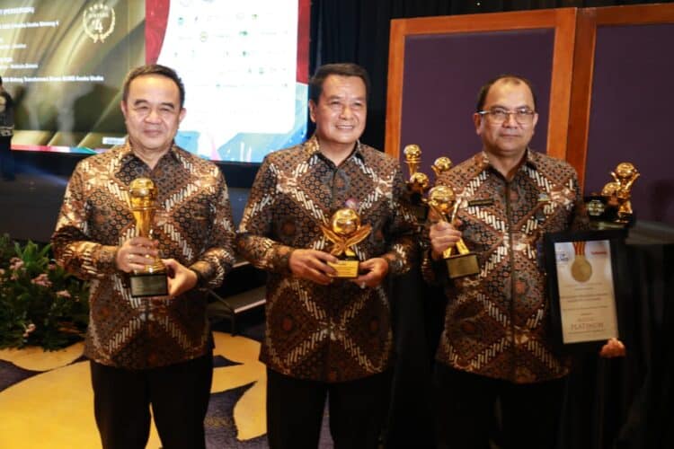 Bupati Tangerang Borong Penghargaan BUMD Award 2026, Tiga BUMD Ikut Bersinar