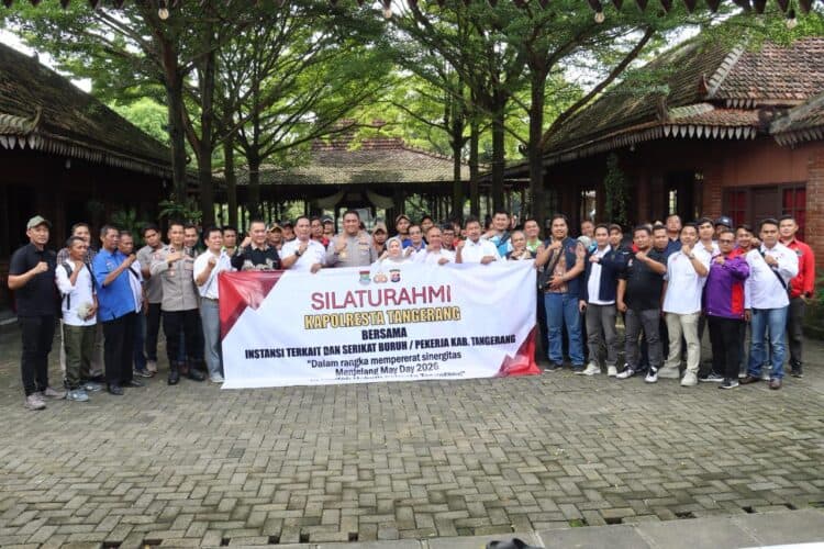 Kapolresta Tangerang Ngopi Bareng Buruh, Perkuat Sinergi Jelang May Day 2026